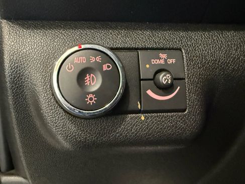 Used 2012 GMC Acadia SLT FWD image 25