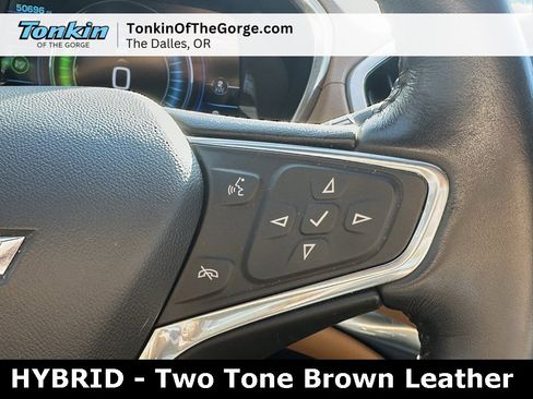 Used 2018 Chevrolet Volt Premier w/ Driver Confidence Package image 18