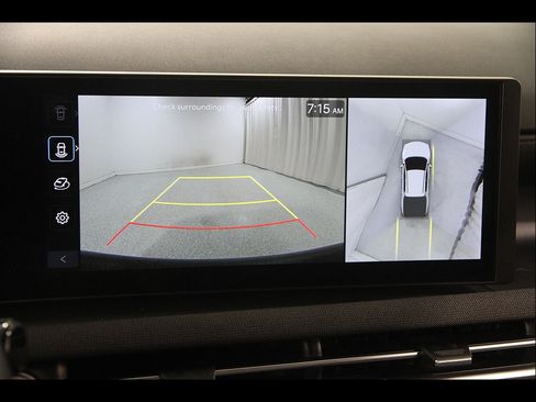 Certified 2025 Hyundai Santa Cruz Limited AWD/4WD image 14