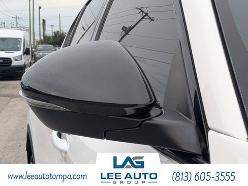 Used 2020 Alfa Romeo Stelvio w/ Nero Edizione image 11