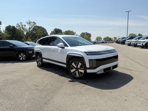 New 2026 Hyundai Ioniq 9 SEL image 4