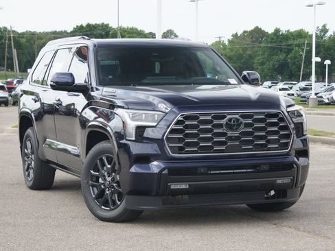 Used 2026 Toyota Sequoia Platinum w/ Tow Technology Package AWD/4WD image 29