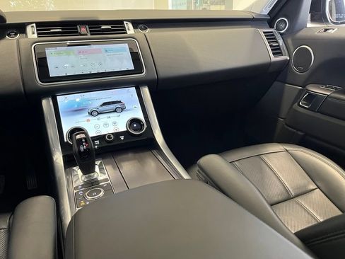 Used 2019 Land Rover Range Rover Sport HSE AWD/4WD image 38