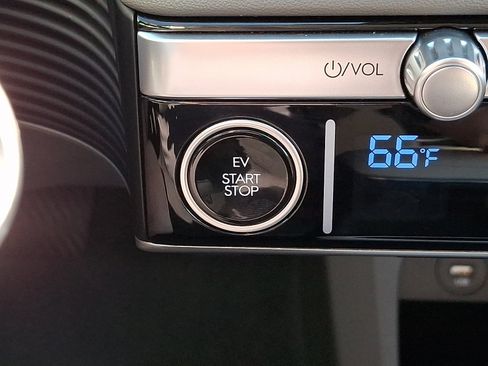 Certified 2024 Hyundai Ioniq 5 SEL AWD/4WD image 23