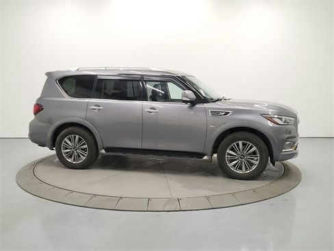 Used 2019 INFINITI QX80 Luxe image 8