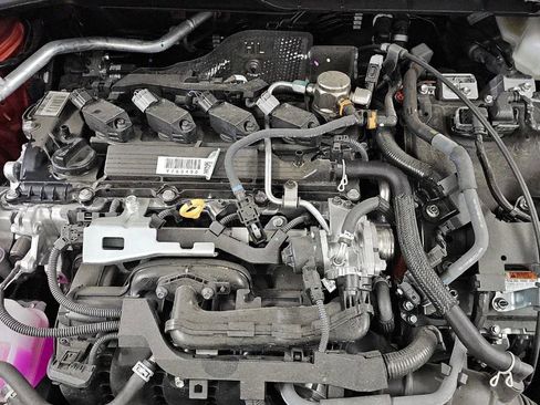 Used 2025 Toyota Corolla Cross AWD Hybrid image 12