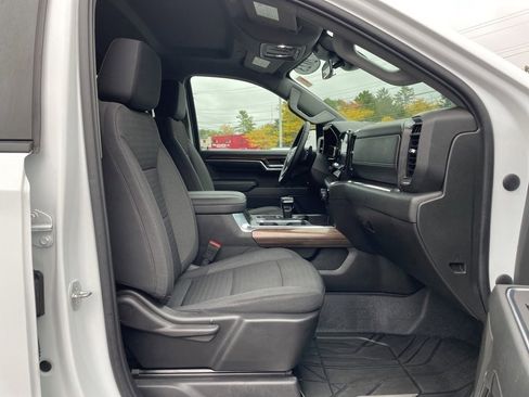 Used 2023 Chevrolet Silverado 1500 RST w/ Redline Edition image 33