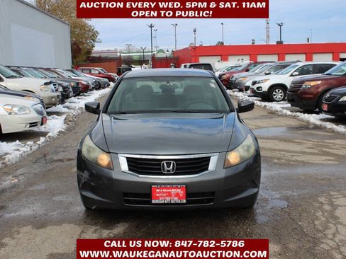 Used 2009 Honda Accord LX-P image 2