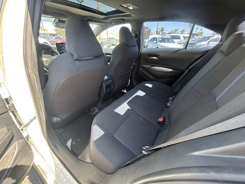 Used 2020 Toyota Corolla SE w/ SE Premium Package FWD image 16