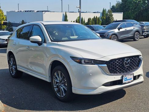 New 2025 MAZDA CX-5 AWD 2.5 S w/ Premium Plus Pkg image 3