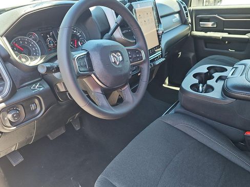 Used 2026 RAM 2500 Big Horn AWD/4WD image 9