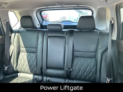 Certified 2023 Nissan Rogue Platinum w/ Platinum Premium Package FWD image 20