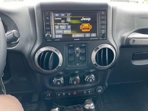 Used 2016 Jeep Wrangler Unlimited Sport AWD/4WD image 34