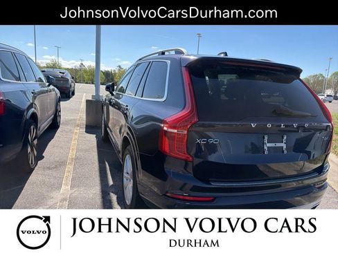 Used 2016 Volvo XC90 T6 Momentum w/ Momentum Plus Package image 6