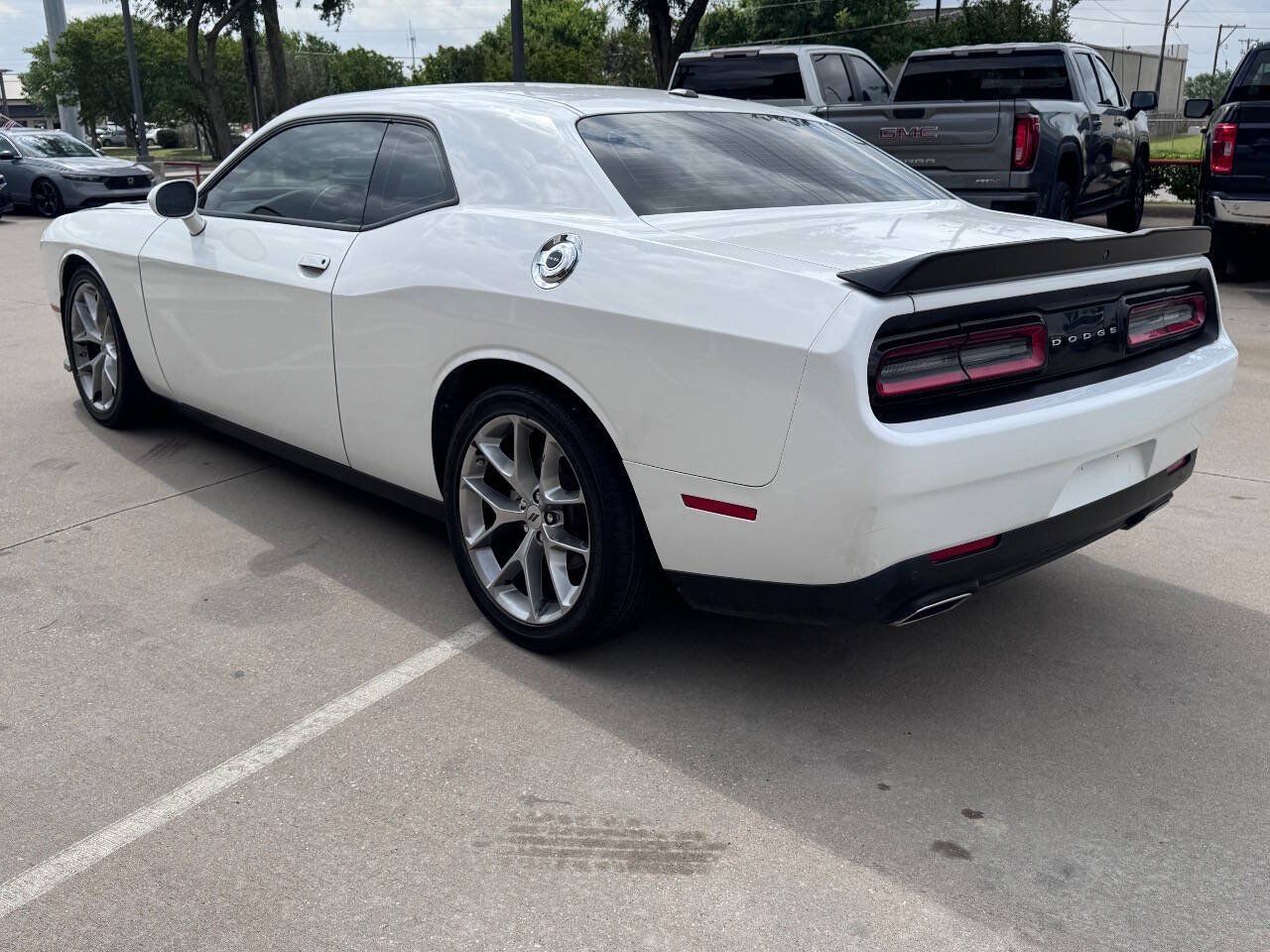 Used 2023 Dodge Challenger GT RWD image 11