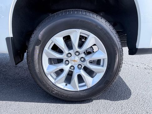 New 2026 Chevrolet Silverado 1500 Custom image 29