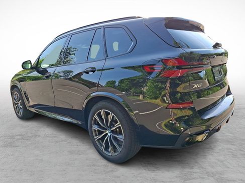 Used 2024 BMW X5 xDrive50e w/ Executive Package AWD/4WD image 4