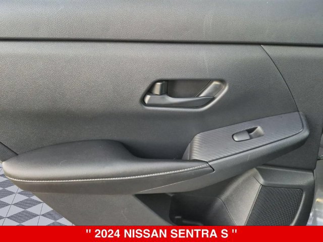 Certified 2024 Nissan Sentra S FWD image 29