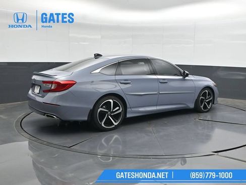 Used 2022 Honda Accord Sport Special Edition image 2