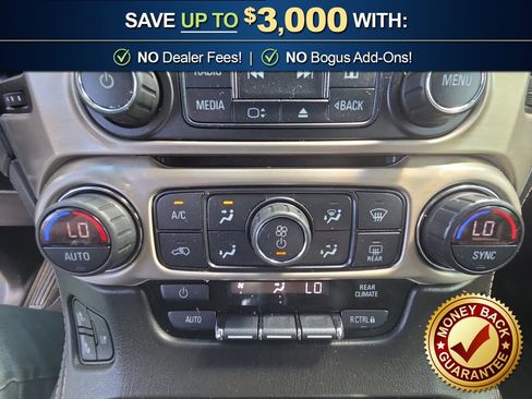 Used 2017 GMC Yukon Denali RWD image 30