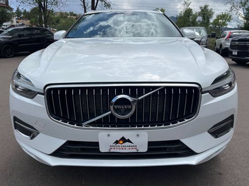 Used 2021 Volvo XC60 T5 Inscription w/ Advanced Package AWD/4WD image 2