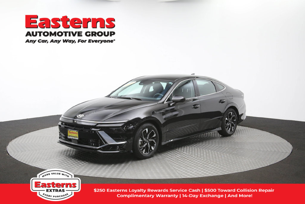 Used 2025 Hyundai Sonata SEL FWD image 59
