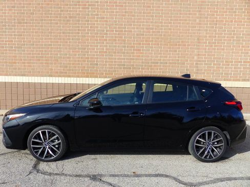 Used 2024 Subaru Impreza 2.0i Sport image 6