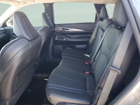 Used 2024 INFINITI QX60 Luxe w/ Performance Audio Package image 13