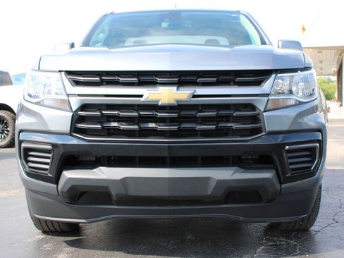 Used 2022 Chevrolet Colorado LT w/ Fleet Safety Package RWD image 2