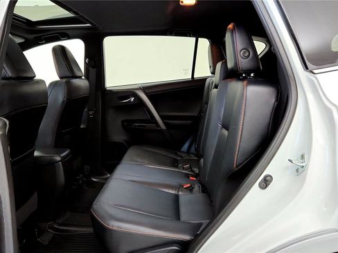 Used 2017 Toyota RAV4 SE w/ Power Extra Value Package image 21