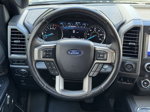 Used 2021 Ford Expedition Max XLT AWD/4WD image 10