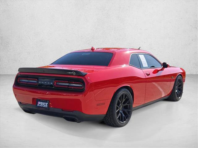 Used 2015 Dodge Challenger SRT Hellcat RWD image 5
