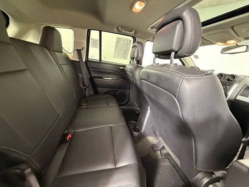 Used 2016 Jeep Compass High Altitude AWD/4WD image 15