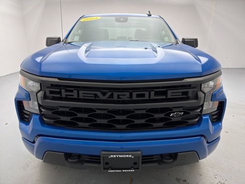 Certified 2023 Chevrolet Silverado 1500 Custom w/ LPO, Dark Essentials Package image 4