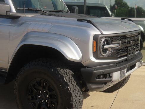 Used 2024 Ford Bronco Raptor AWD/4WD image 6
