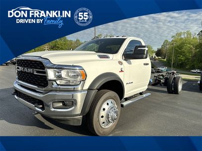 New 2024 RAM 5500 SLT w/ Quick Order Package 2YG SLT