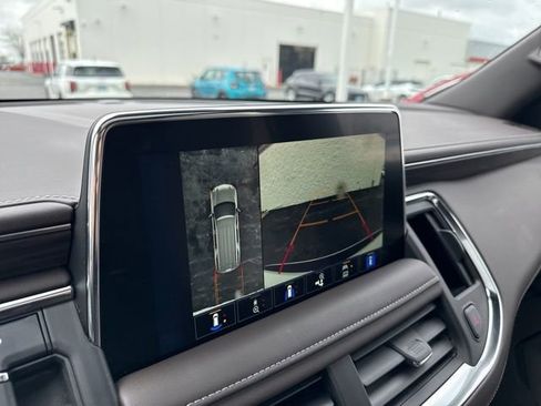 Used 2024 Chevrolet Tahoe Z71 w/ Luxury Package image 22