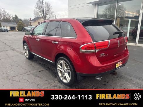 Used 2013 Lincoln MKX AWD image 3