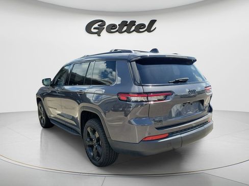 Used 2023 Jeep Grand Cherokee L Laredo RWD image 7