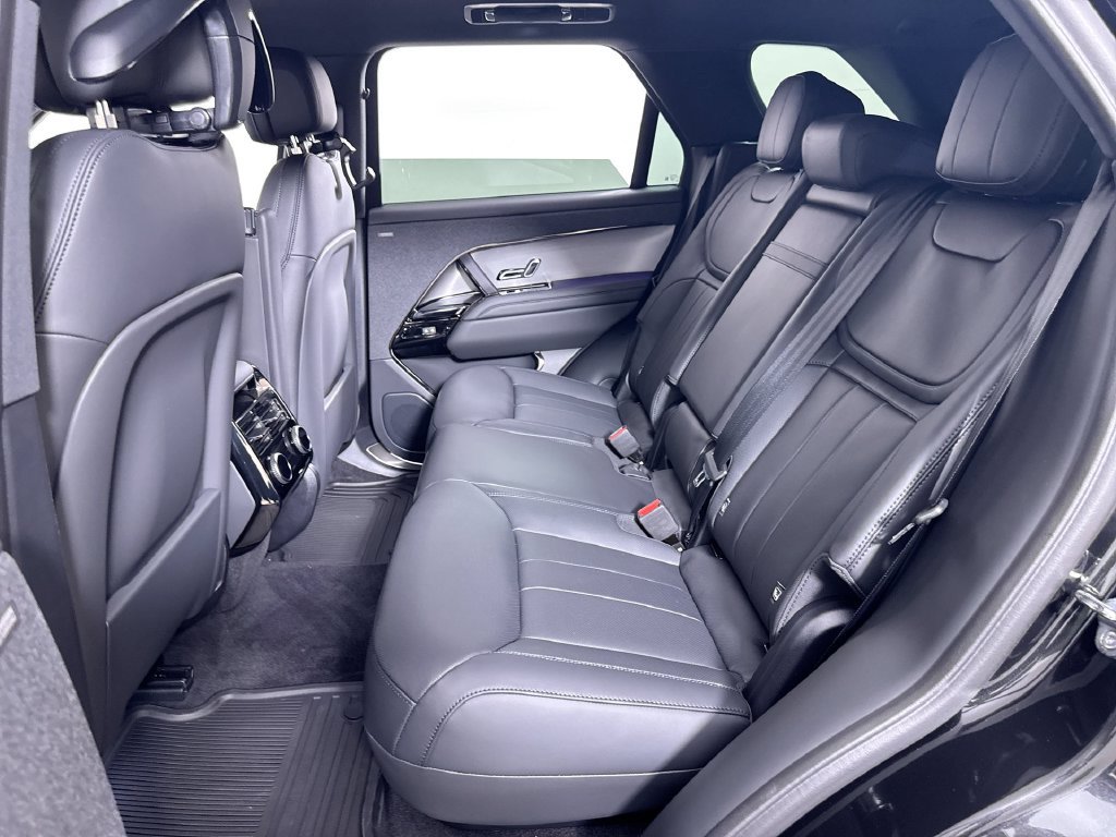 New 2027 Land Rover Range Rover Sport SE AWD/4WD image 20