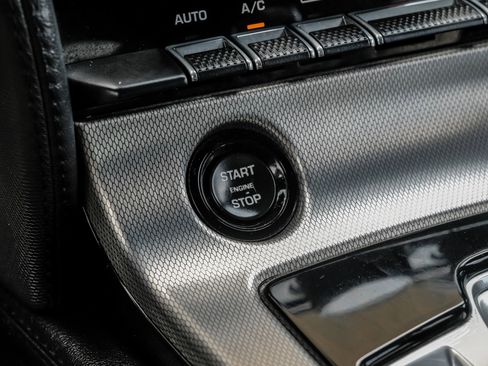 Used 2017 Jaguar F-TYPE Coupe RWD image 20