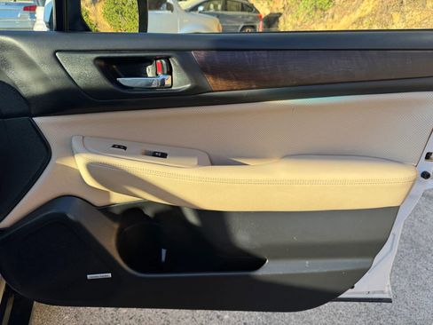Used 2015 Subaru Outback 2.5i Limited image 23