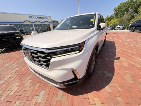 Certified 2025 Honda Pilot EX-L image 27