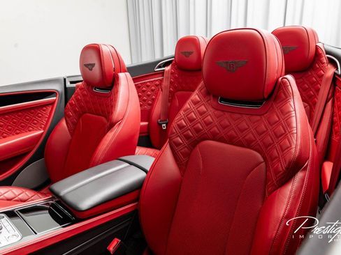 Used 2021 Bentley Continental GT Mulliner image 31