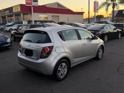 Used 2013 Chevrolet Sonic LT image 7