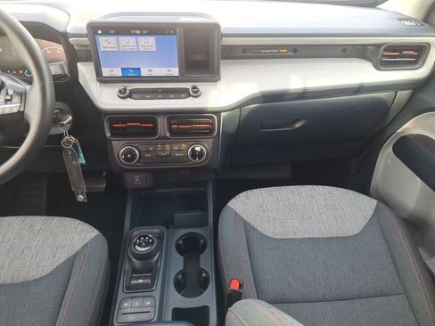 Used 2022 Ford Maverick XLT image 3