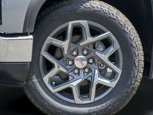 New 2026 GMC Sierra 1500 SLT AWD/4WD image 2
