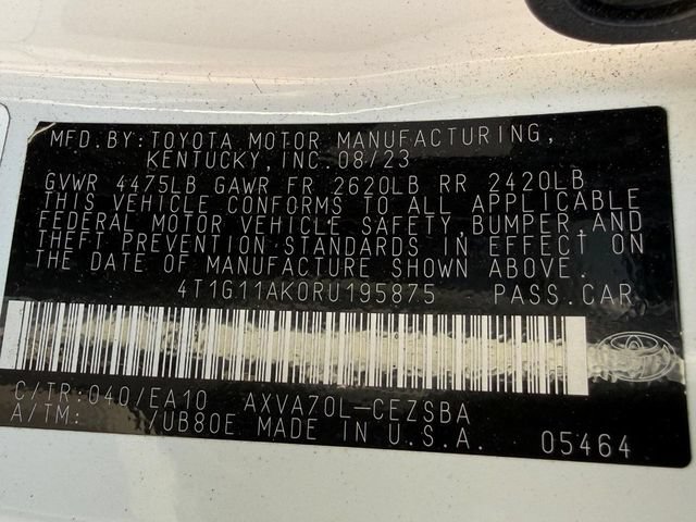 Used 2024 Toyota Camry SE FWD image 30