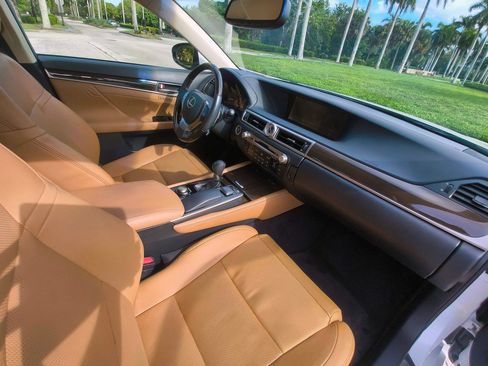 Used 2013 Lexus GS 350 w/ Luxury Pkg RWD image 40