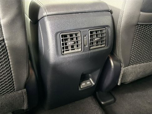 Used 2024 Toyota 4Runner SR5 Premium AWD/4WD image 33